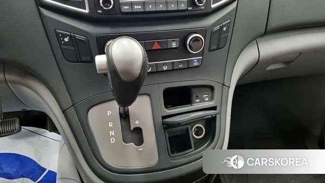 Hyundai The New Grand Starex 2019 Белый из Кореи, фото 2