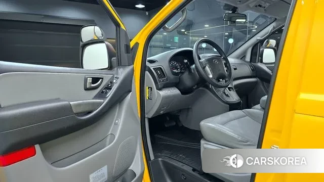 Hyundai The New Grand Starex 2020 Желтый из Кореи, фото 2