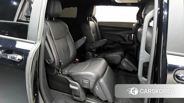 Toyota Sienna 4th Generation 2025 Черный из Кореи, фото 2