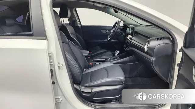 Kia Come New K3 2019 Белый из Кореи, фото 2
