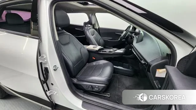 Kia EV6 2022 Белый из Кореи, фото 2