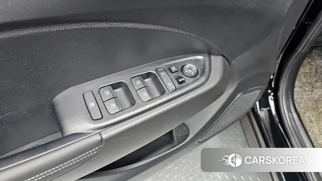 Hyundai Venue 2020 Черный из Кореи, фото 2