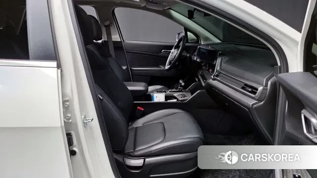 Kia Sportage 5th Generation 2022 Белый из Кореи, фото 2