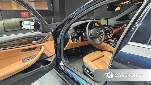 BMW 5 Series (G30) 2021 Синий из Кореи, фото 2