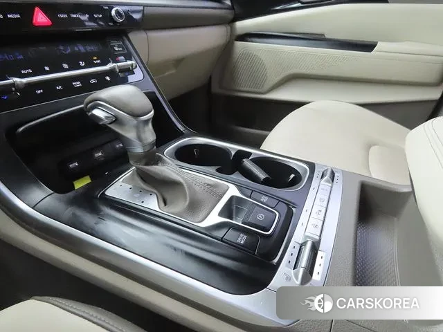 Kia Carnival 4th generation 2020 Белый из Кореи, фото 2