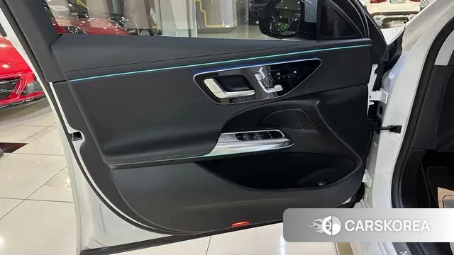 Mercedes-Benz E-Class W214 2024 Белый из Кореи, фото 2