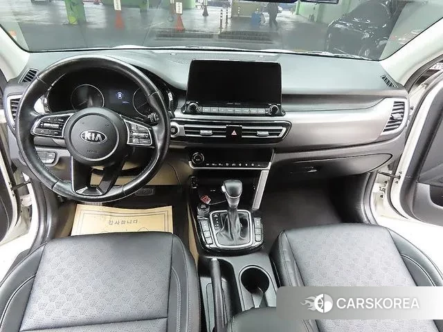 Kia Seltos 2019 Белый из Кореи, фото 2