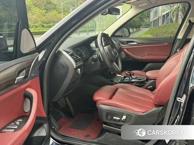 BMW X3 2022 Черный из Китая, фото 2