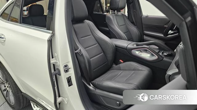 Mercedes-Benz GLE-Class W167 2023 Белый из Кореи, фото 2
