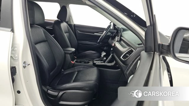 Kia Seltos 2022 Белый из Кореи, фото 2