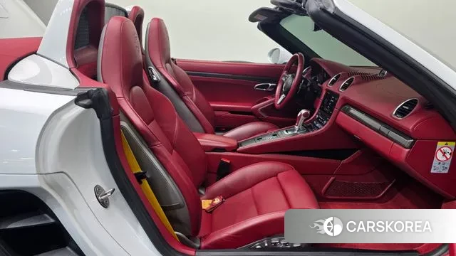 Porsche 718 Boxster 2019 Белый из Кореи, фото 2