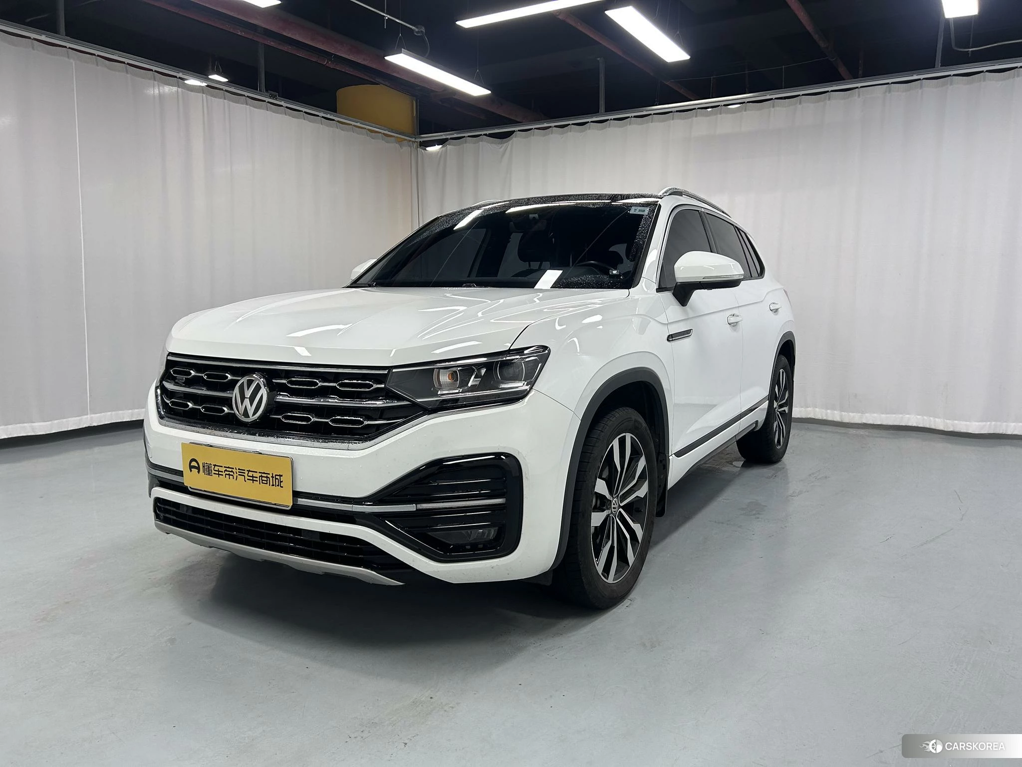Volkswagen Tanyue 2021 Белый из Китая, фото 2