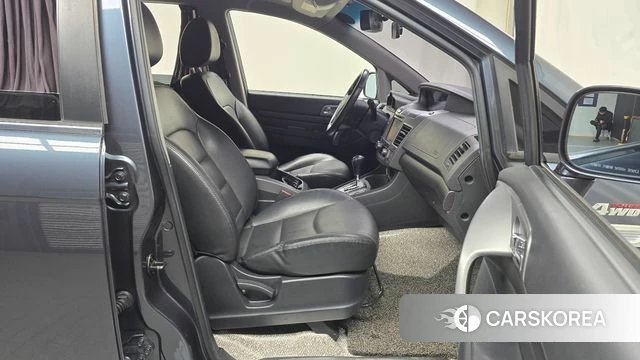 Ssangyong Korando Turismo 2019 Серый из Кореи, фото 2