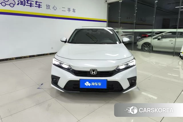 Honda Civic 2023 Белый из Китая, фото 2