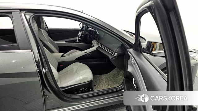 Hyundai Avante (CN7) 2023 Серый из Кореи, фото 2