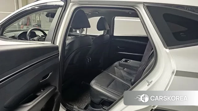 Hyundai Tucson Hybrid (NX4) 2021 Белый из Кореи, фото 2