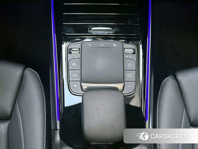 Mercedes-Benz GLA 2024 Белый из Китая, фото 2