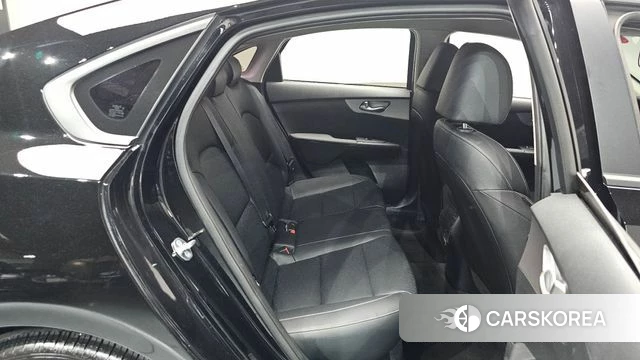 Kia The New K3 2nd generation 2021 Черный из Кореи, фото 2