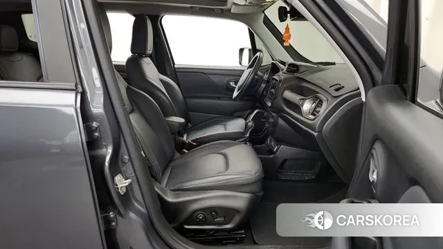 Jeep Renegade 2021 Серый из Кореи, фото 2