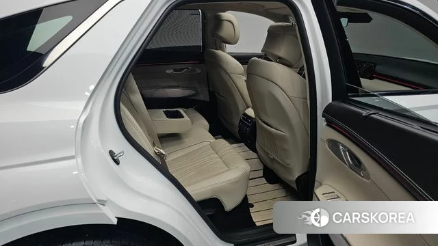 Genesis GV70 2024 Белый из Кореи, фото 2