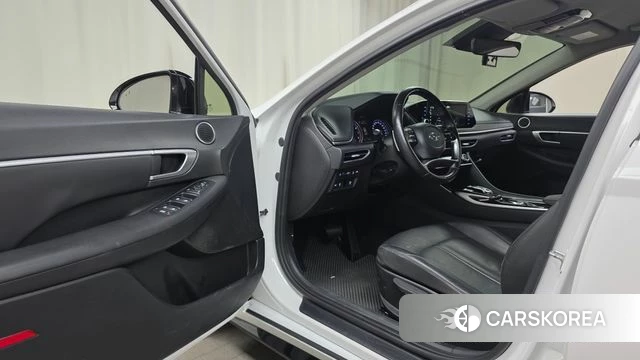 Hyundai Sonata (DN8) 2021 Белый из Кореи, фото 2