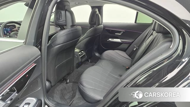 Mercedes-Benz E-Class W214 2025 Черный из Кореи, фото 2