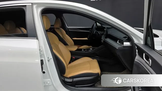 Kia K5 3rd generation 2020 Белый из Кореи, фото 2