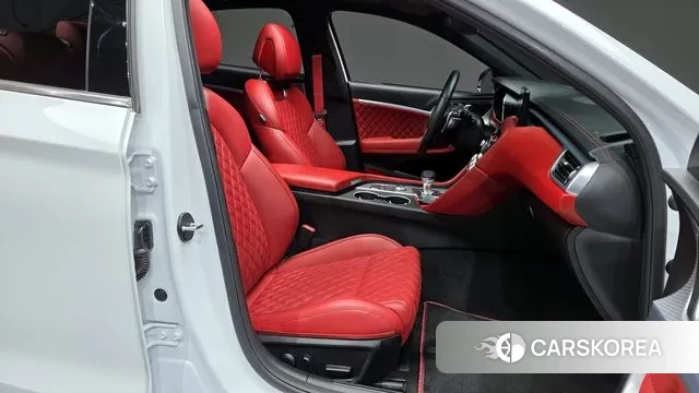 Genesis The New G70 2022 Белый из Кореи, фото 2