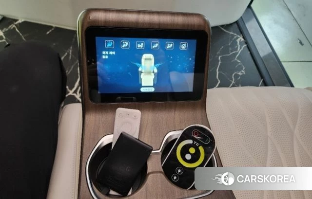 Kia The New Carnival 4th Generation 2025 Черный из Кореи, фото 2