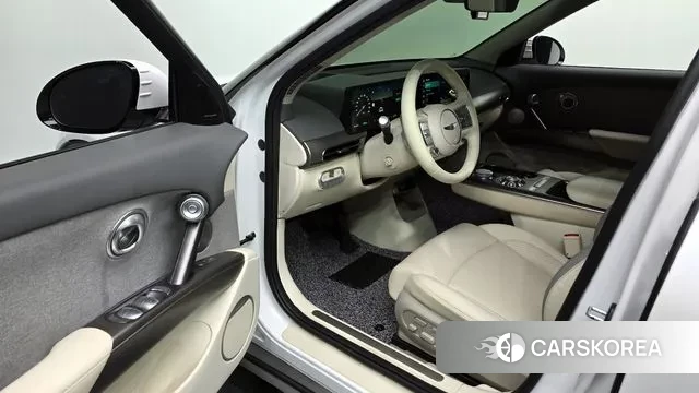 Genesis GV60 2022 Белый из Кореи, фото 2