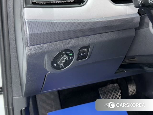 Volkswagen Bora 2024 Белый из Китая, фото 2