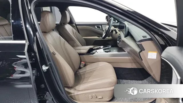 Kia K8 Hybrid 2024 Черный из Кореи, фото 2