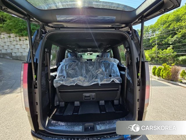 Hyundai Staria 2026 Черный из Кореи, фото 2