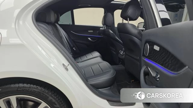 Mercedes-Benz E-Class W213 2023 Белый из Кореи, фото 2