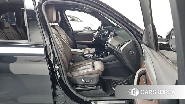 BMW X3 (G01) 2021 Черный из Кореи, фото 2