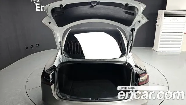 Tesla Model 3 2020 Серый из Кореи, фото 2