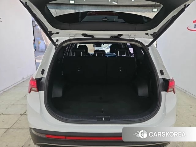 Hyundai The New Santa Fe 2023 Белый из Кореи, фото 2