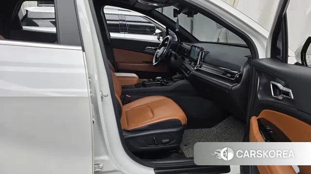 Kia Sportage 5th Generation 2021 Белый из Кореи, фото 2