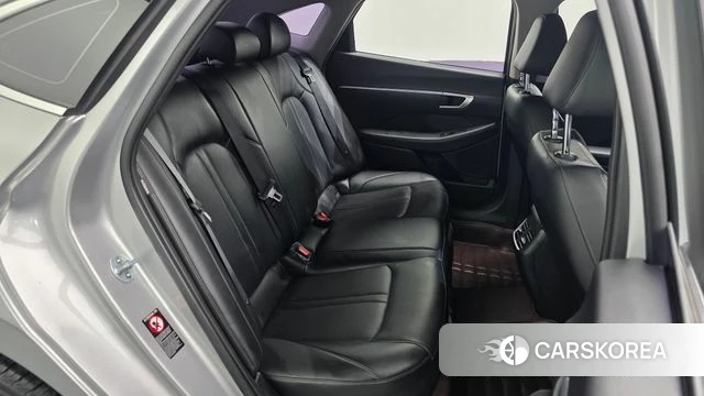 Hyundai Sonata (DN8) 2019 Серебряный из Кореи, фото 2