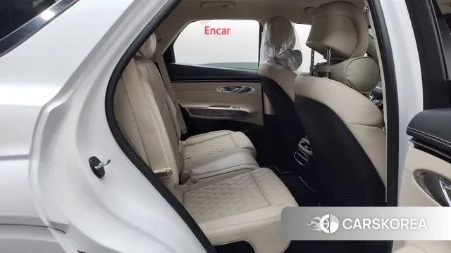 Genesis GV70 2023 Белый из Кореи, фото 2