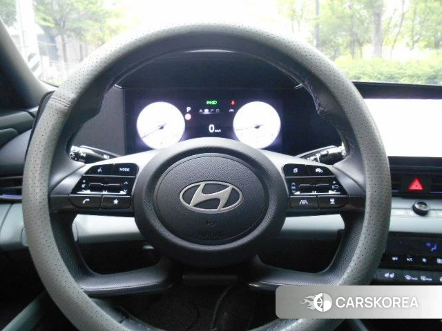 Hyundai The New Avante (CN7) 2025 Серебряный из Кореи, фото 2