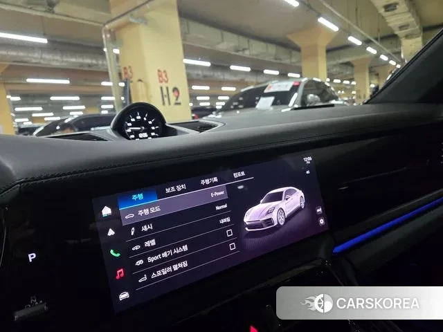 Porsche Panamera (972) 2025 Белый из Кореи, фото 2