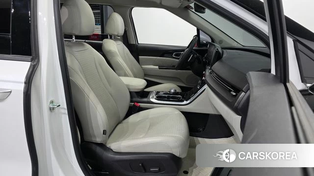 Kia Carnival 4th generation 2022 Белый из Кореи, фото 2