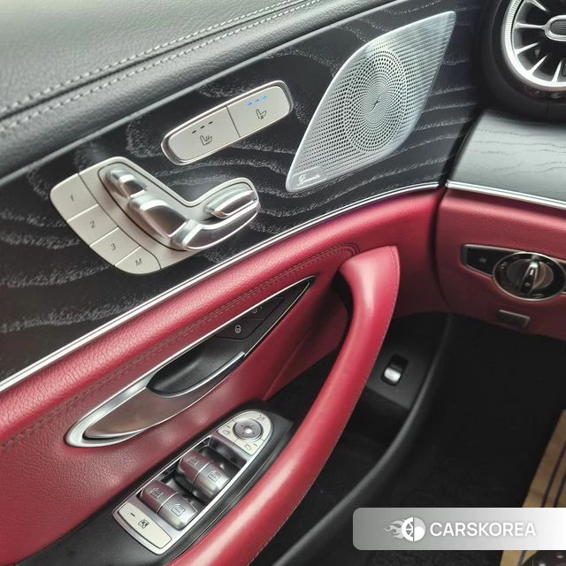 Mercedes-Benz CLS-Class C257 2022 Белый из Кореи, фото 2