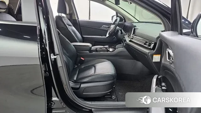 Kia Sportage 5th Generation Hybrid 2021 Черный из Кореи, фото 2