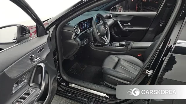 Mercedes-Benz A-Class W177 2021 Черный из Кореи, фото 2