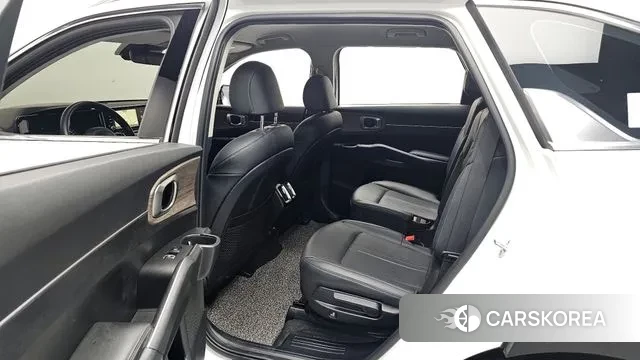 Kia Sorento 4th Generation 2022 Белый из Кореи, фото 2