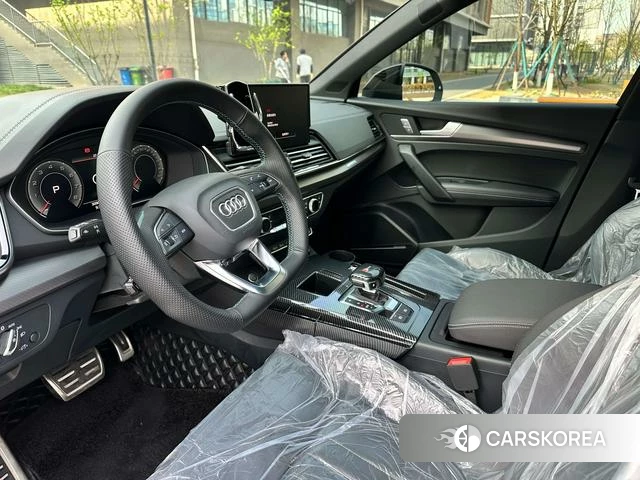 Audi Q5L 2024 Белый из Китая, фото 2