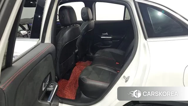 Mercedes-Benz GLA - Class H247 2020 Белый из Кореи, фото 2