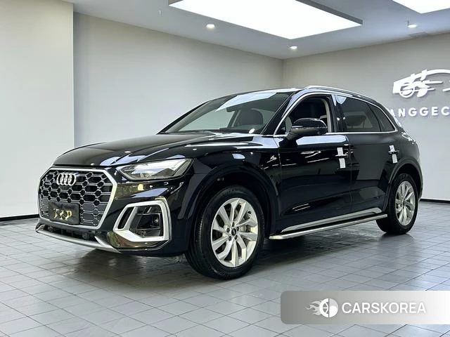 Audi Q5L 2022 Черный из Китая, фото 2